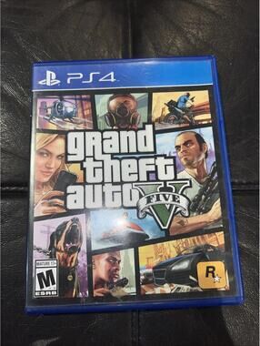 PS4 Grand Theft Auto V W/ Manual No Map